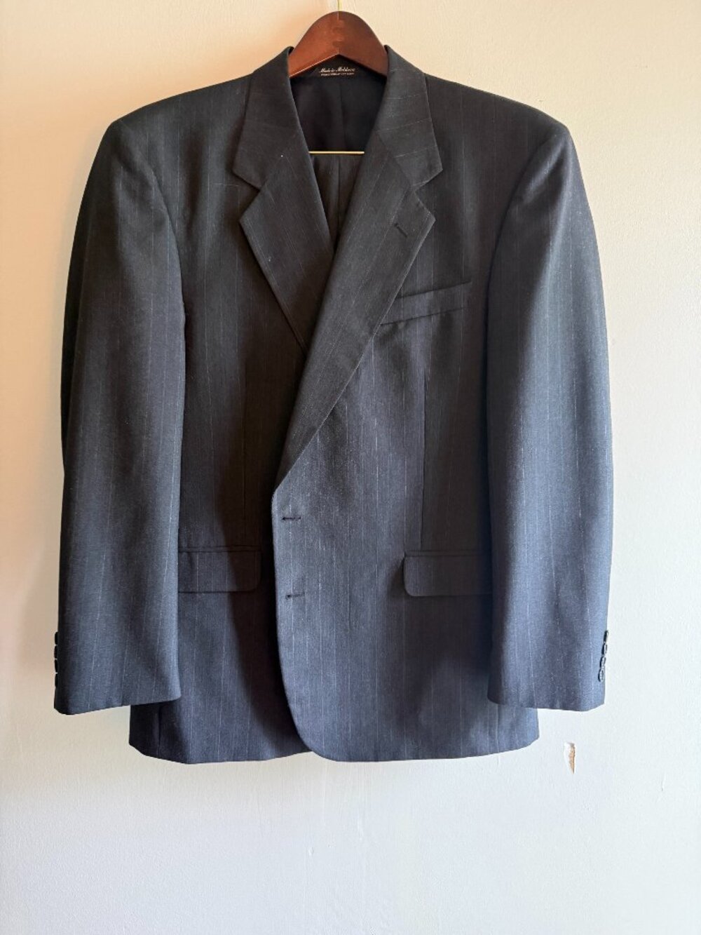 Kilburne & Finch Charcoal Pinstripe 2 Piece Suit 44L Jacket 38W Pants